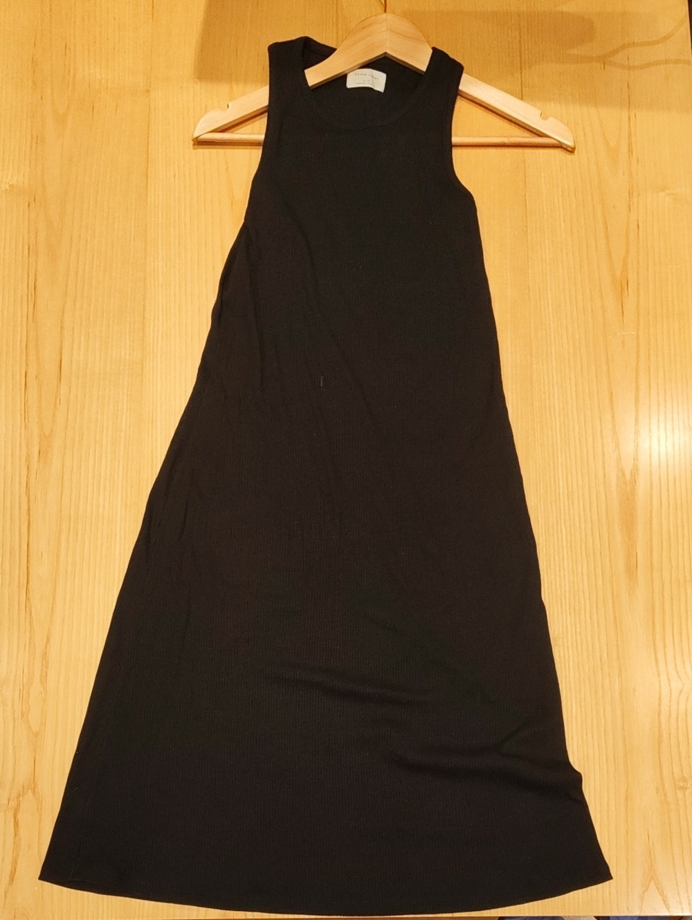 Paper Label Sleeveless Knit Maxi Dress